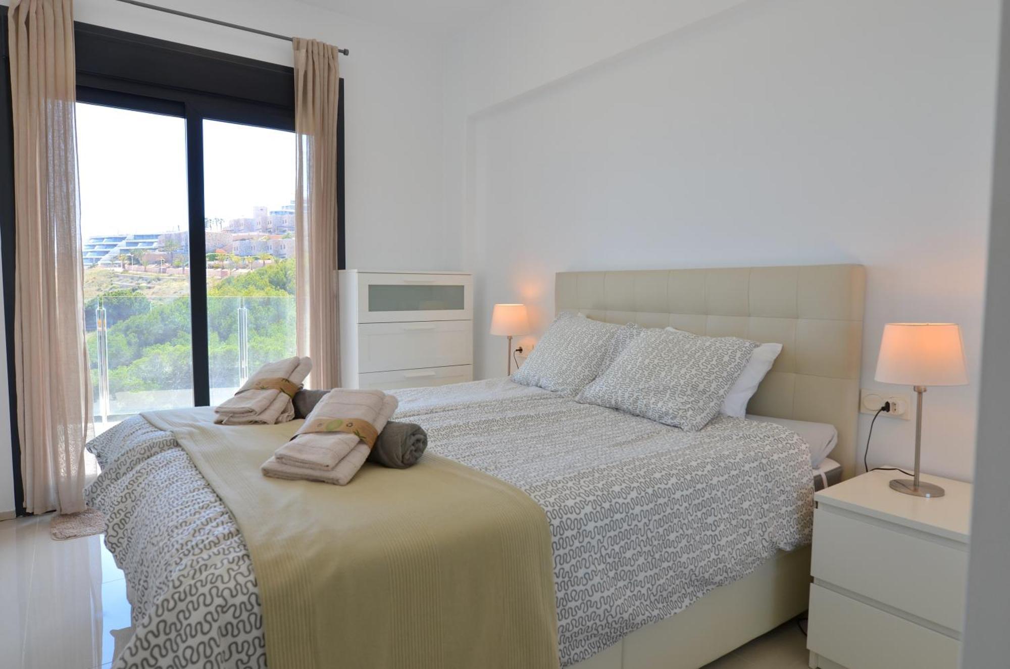 Beachfront Luxury Apartments By Nras 아레날레스 델 솔 객실 사진