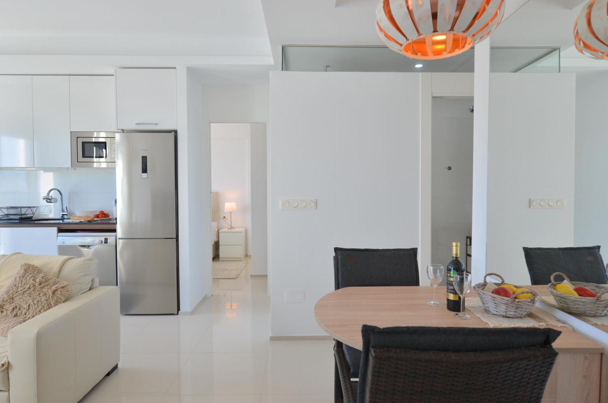Beachfront Luxury Apartments By Nras 아레날레스 델 솔 객실 사진